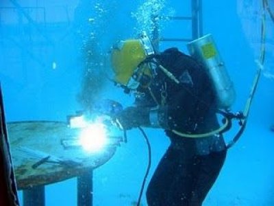 be4b40a39dd93fb717ba5f6194b580c3--underwater-welding-job-description.jpg
